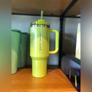 Stanley Starbucks Summer Lime Tumbler